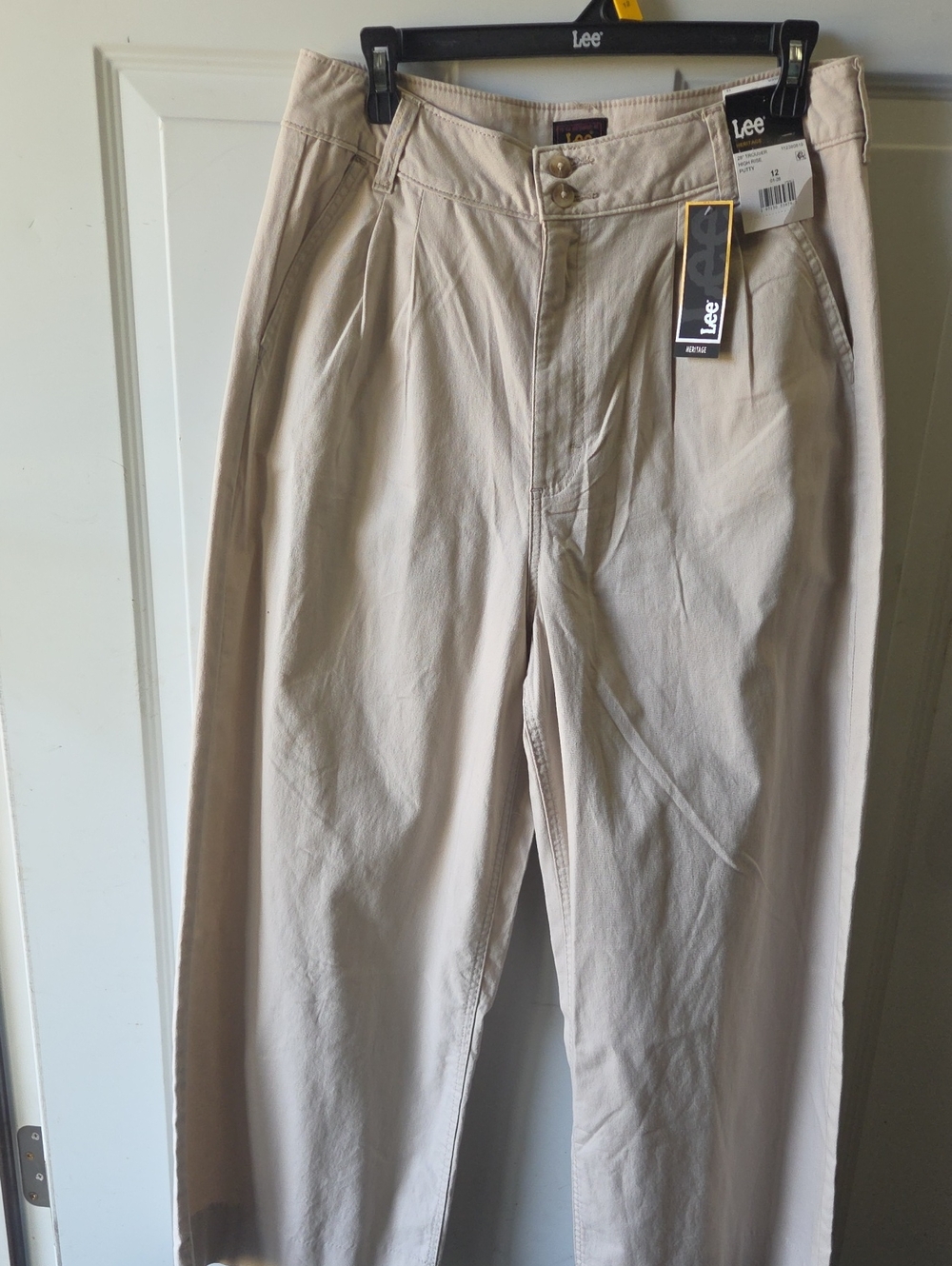 Lee Light Tan Pleated Cotton Trouser NWT